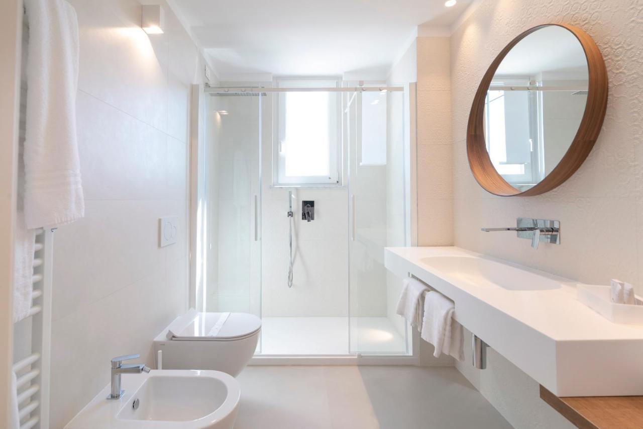 Hotel Mistral Термоли Экстерьер фото